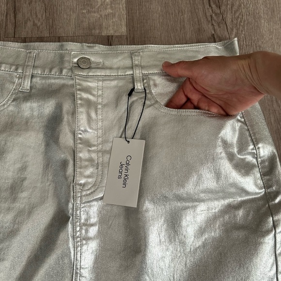 NWT Calvin Klein Metallic Silver Gray Mini Skirt Women’s 32 - Picture 5 of 10